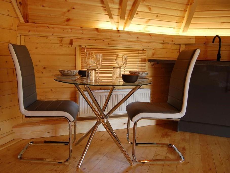 Romantic Rural Retreats Crewkerne Exterior foto